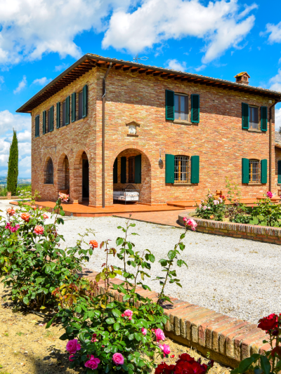 Villa Splendida Wineyard and Estate House on Property