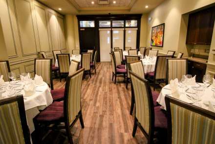 Round tables Private Dining Room