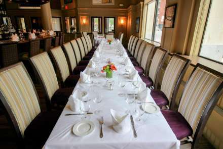 Long table Lounge Back Bay